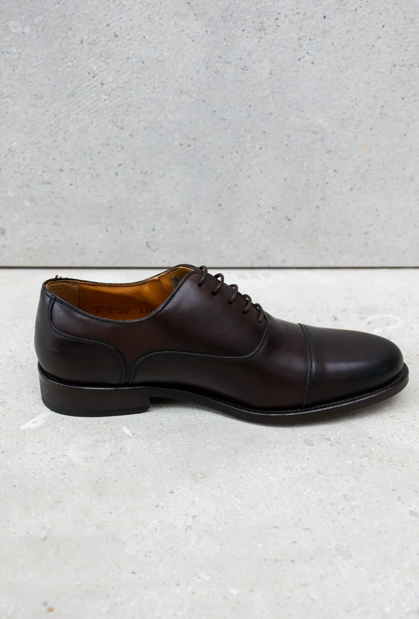 Zapatos de caballero - LEREVEUR - Ropa masculina elegante, colección de moda de alta calidad para hombres. Tienda de ropa masculina en España. 11 8